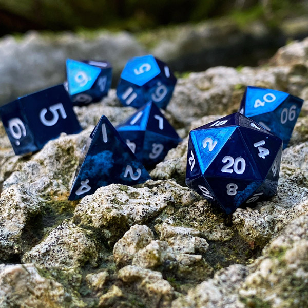 celestial-blue-7-piece-metal-dice-set