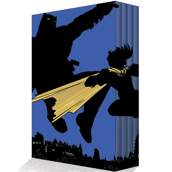dark-knight-returns-slipcase-set-front