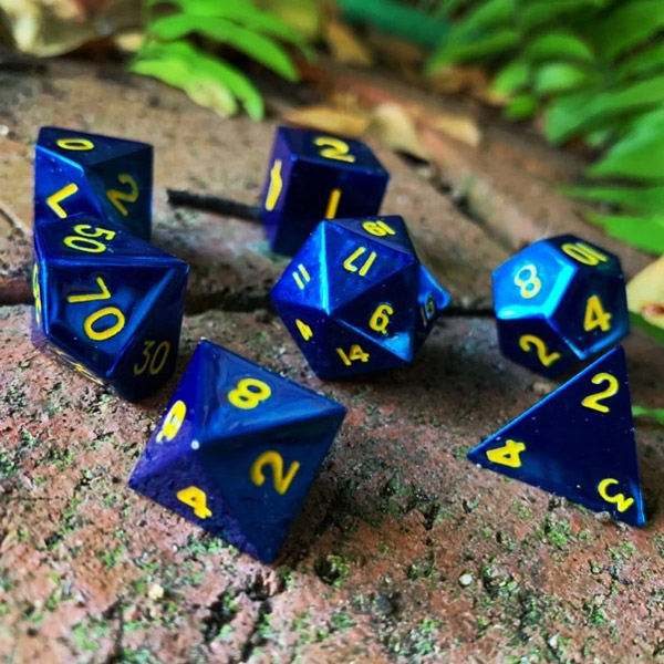 lightning-bolt-7-piece-metal-dice-set